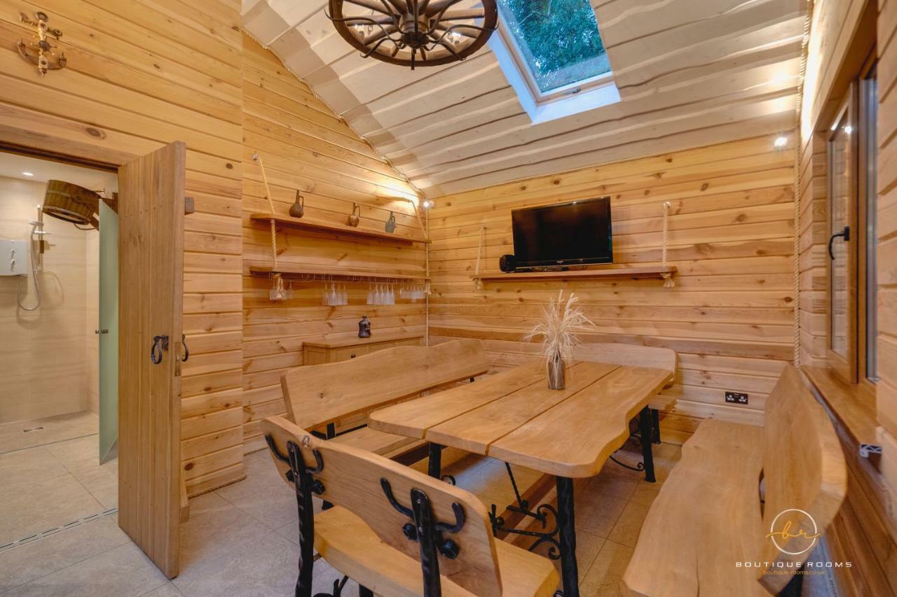 The Retreat Sauna & Hot Tub Boutique Rooms Great Paxton 外观 照片
